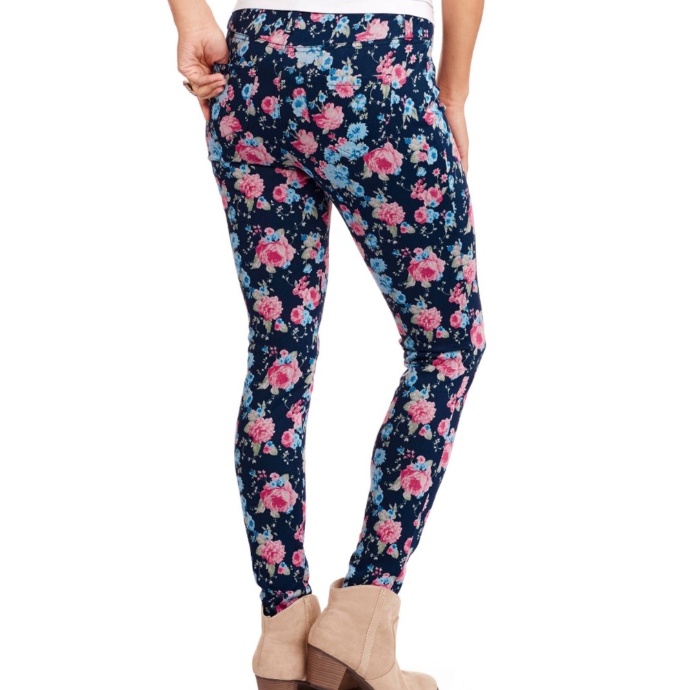 Faded Glory | Floral Knit Jeggins